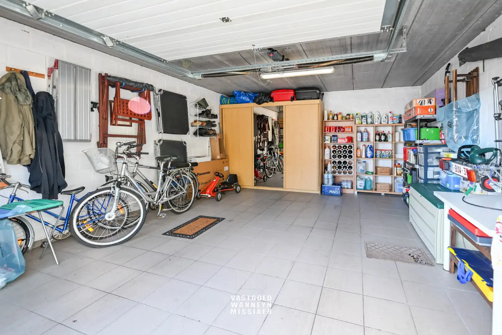 Recent hoek-appartement met 2 terrassen en garage van 26m² foto 19