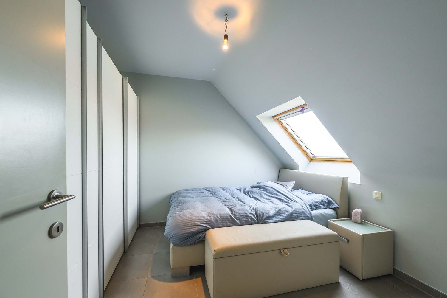 Appartement te Oostrozebeke. foto 9