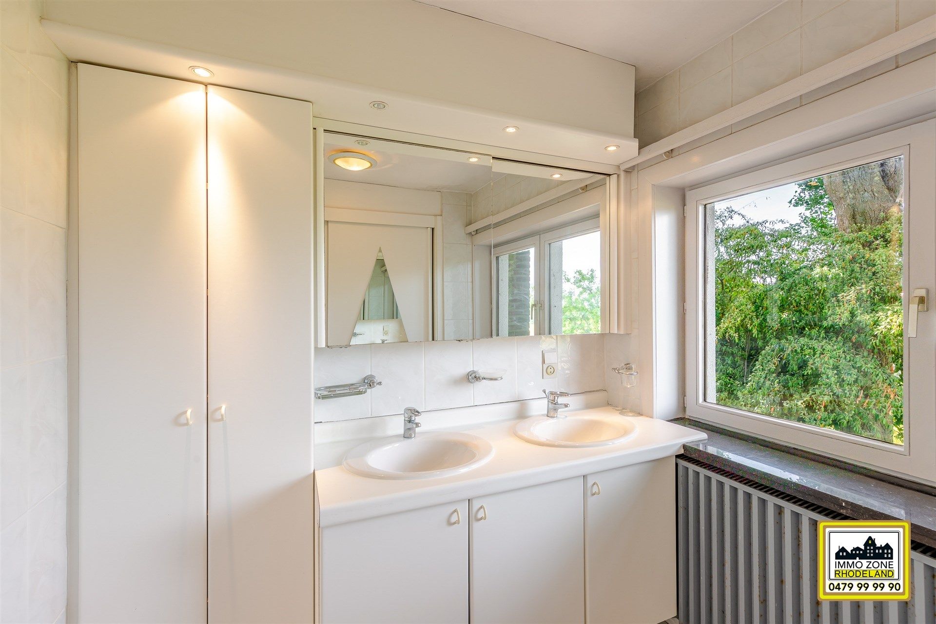 Exclusieve villa met prachtige tuin foto 24