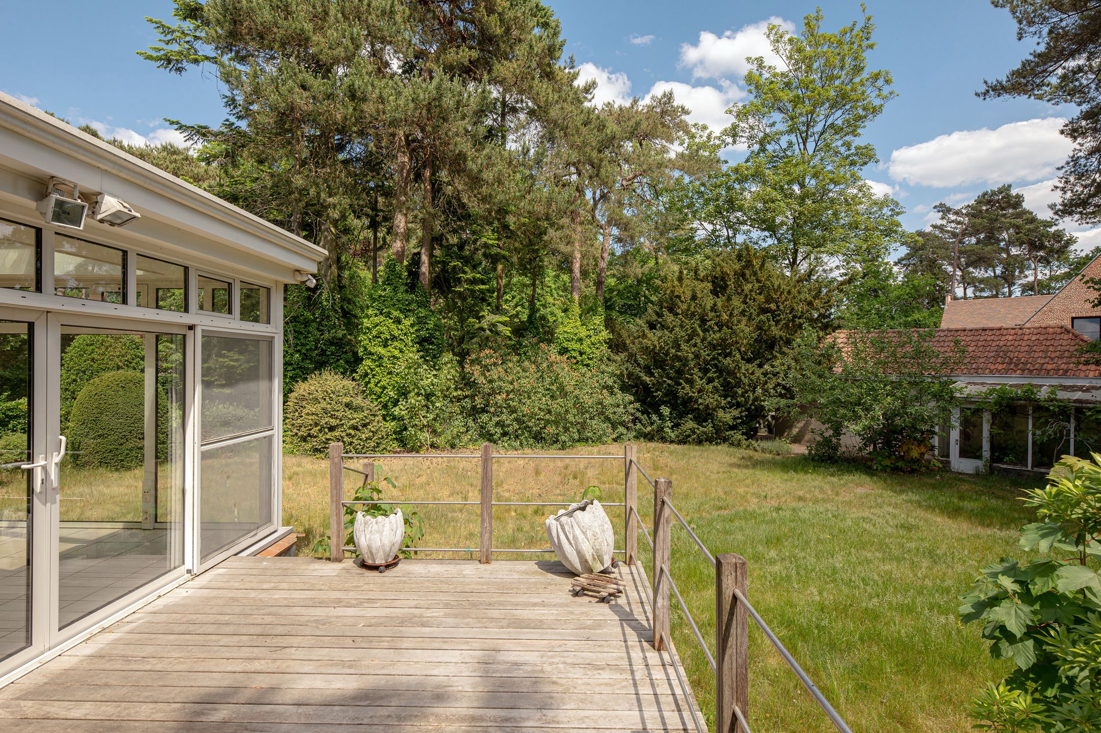 Een charmante villa met ruime tuin op ca. 1650m²!   foto 17