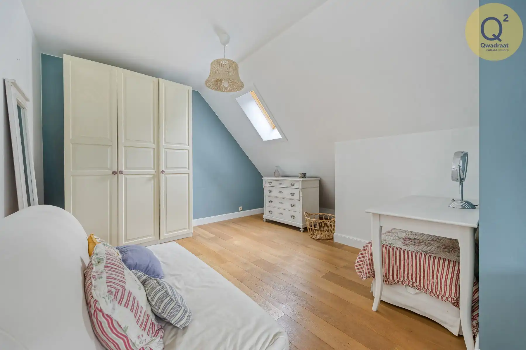 Rustig gelegen villa van met zwembad en poolhouse  foto 57
