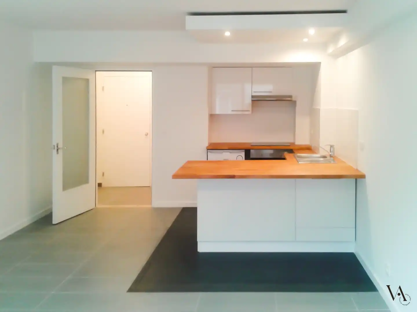 Ruime en volledig uitgeruste studio in het hart van Leuven foto 7