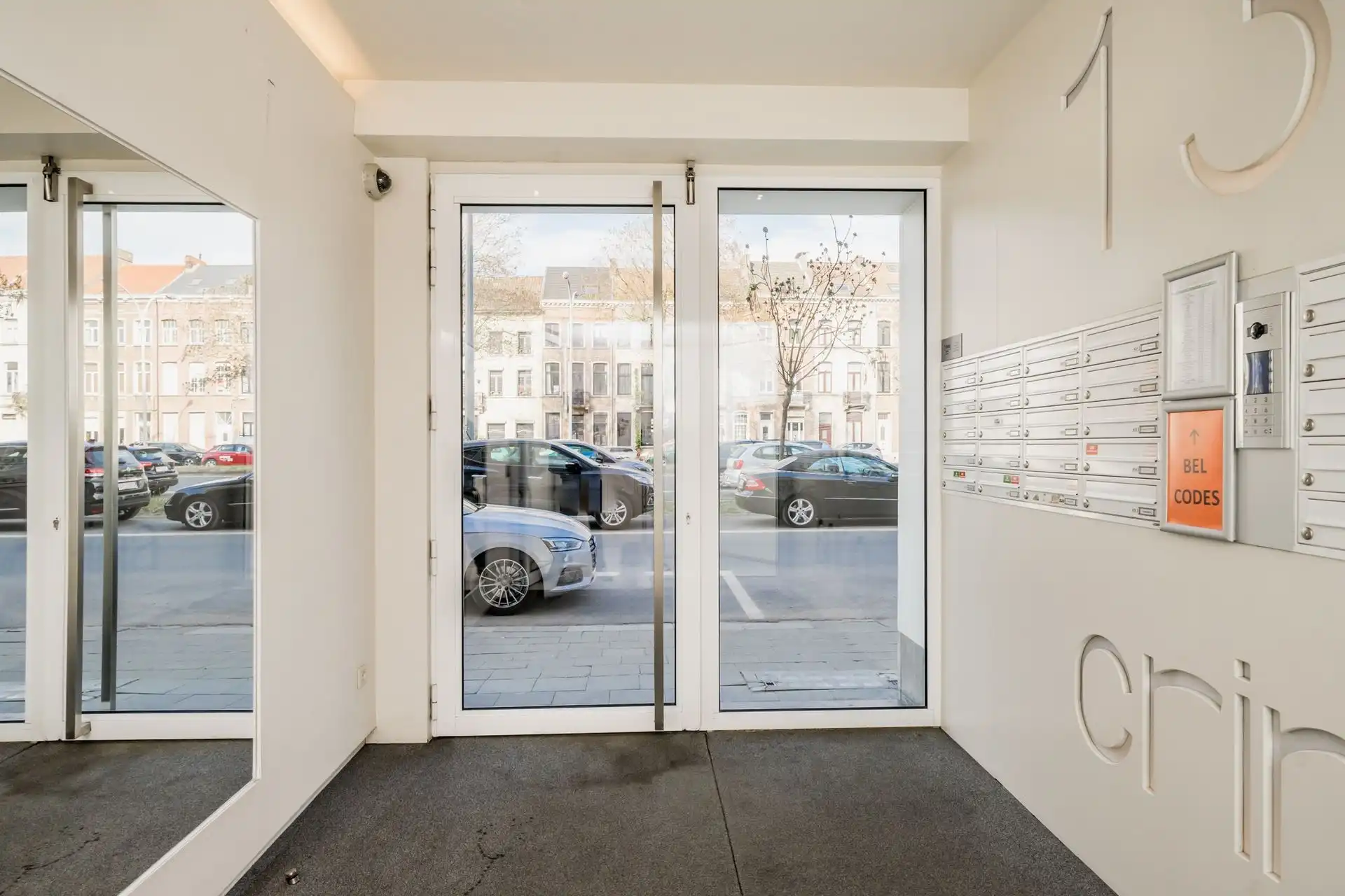 Instapklaar 1 slaapkamer appartement! foto 13