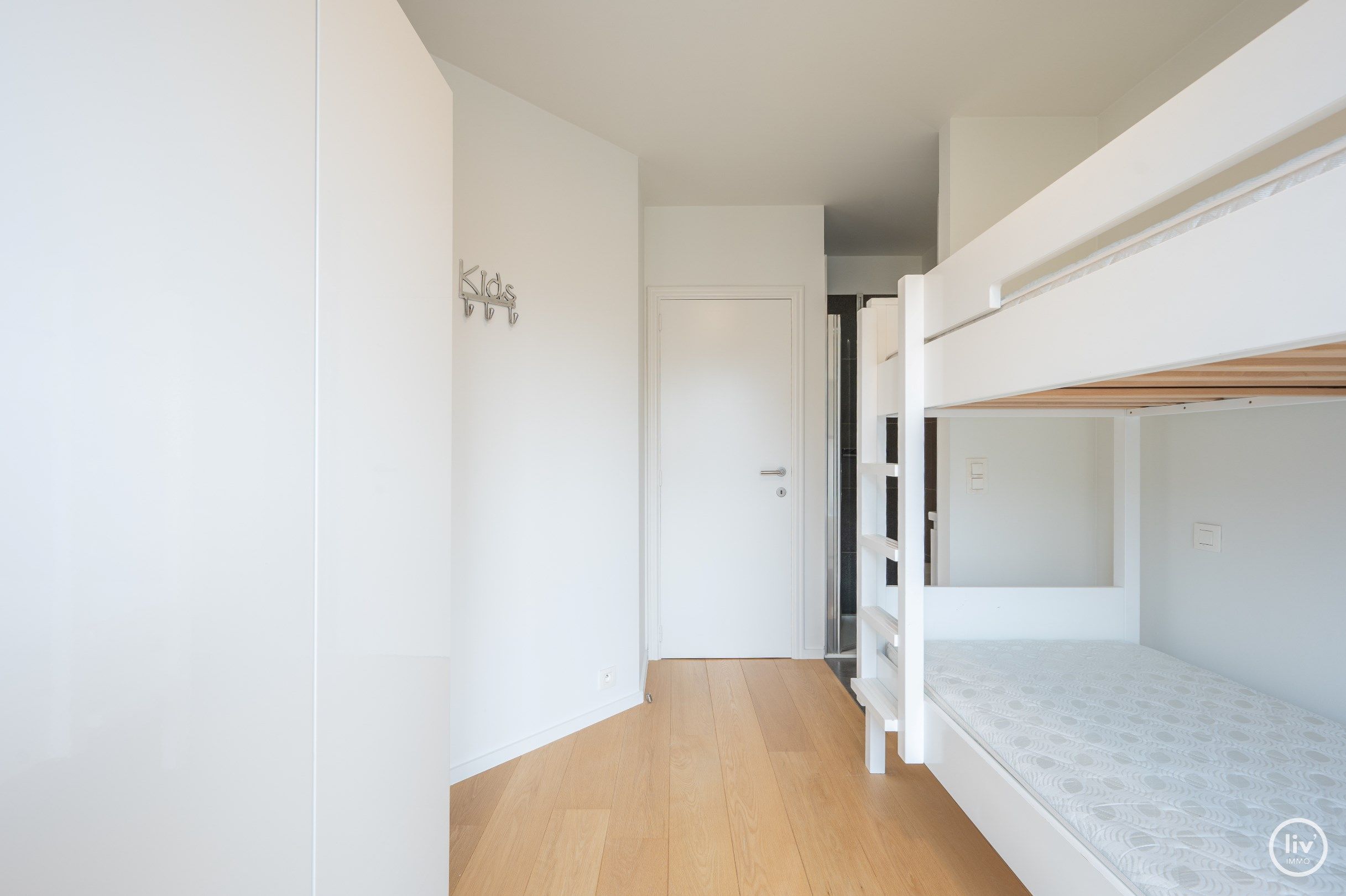 Gezellig, gerenoveerd 2 slaapkamerappartement in een zijstraat van de Dumortierlaan te Knokke. foto 12