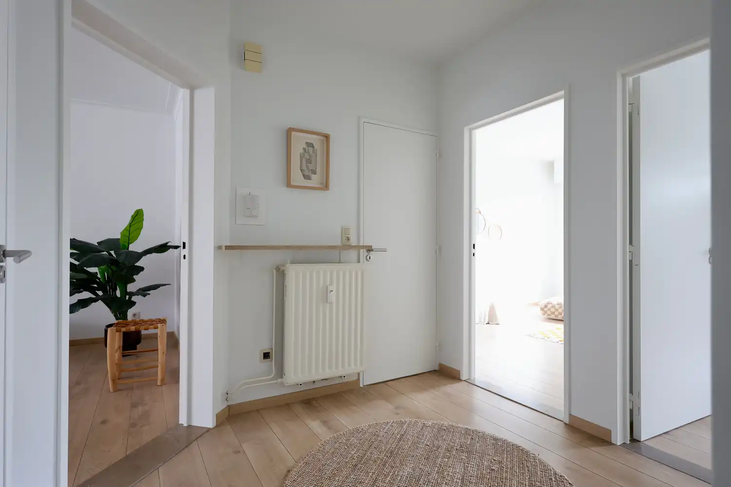 Instapklaar appartement met 2 ruime slks, tuin en parking! foto 43