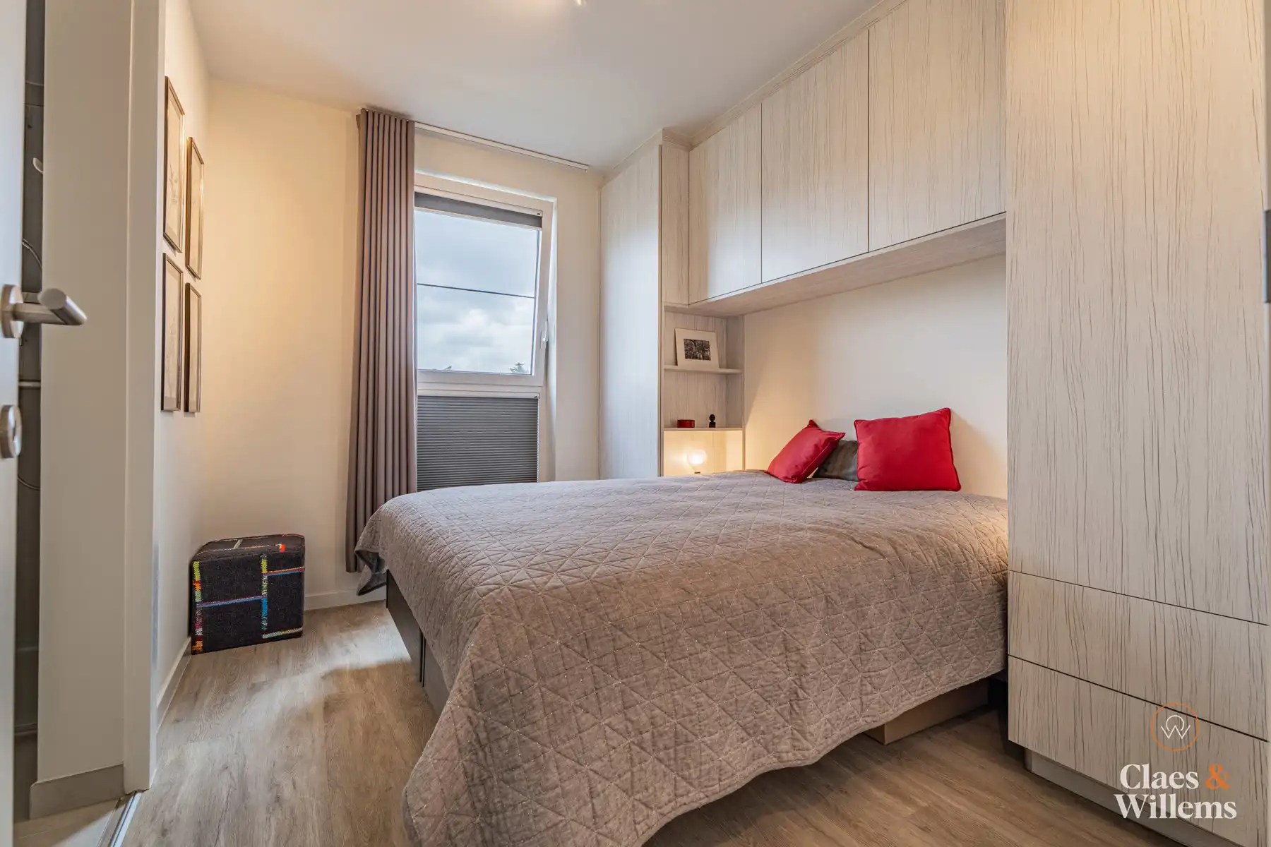 Stijlvol 3 slaapkamer appartement met terras te Halle foto 15