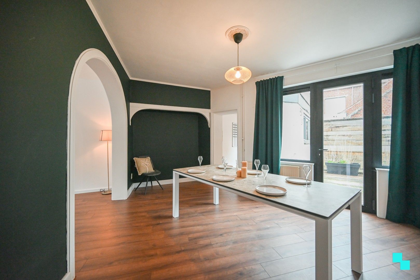 Charmante eengezinswoning op toplocatie in Kortrijk! foto 4