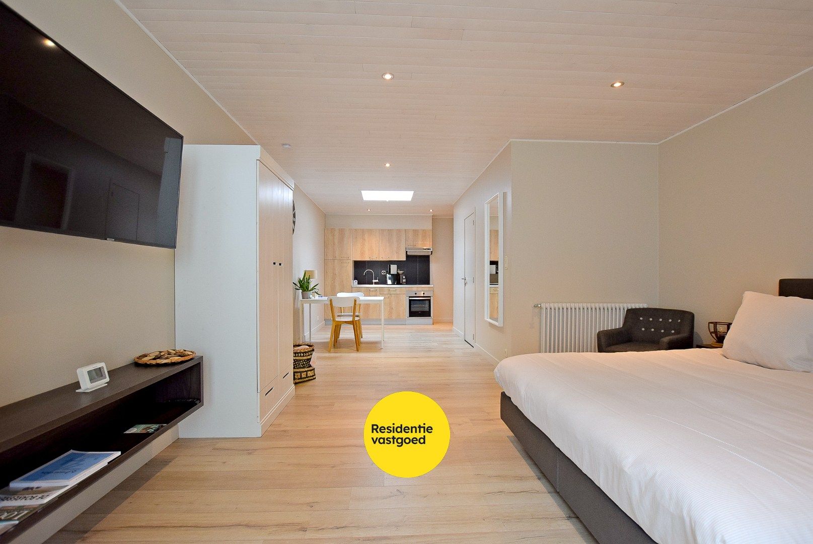 Gerenoveerde woning (2025) in winkelstraat van Nieuwpoort-stad op 161 m². foto 3