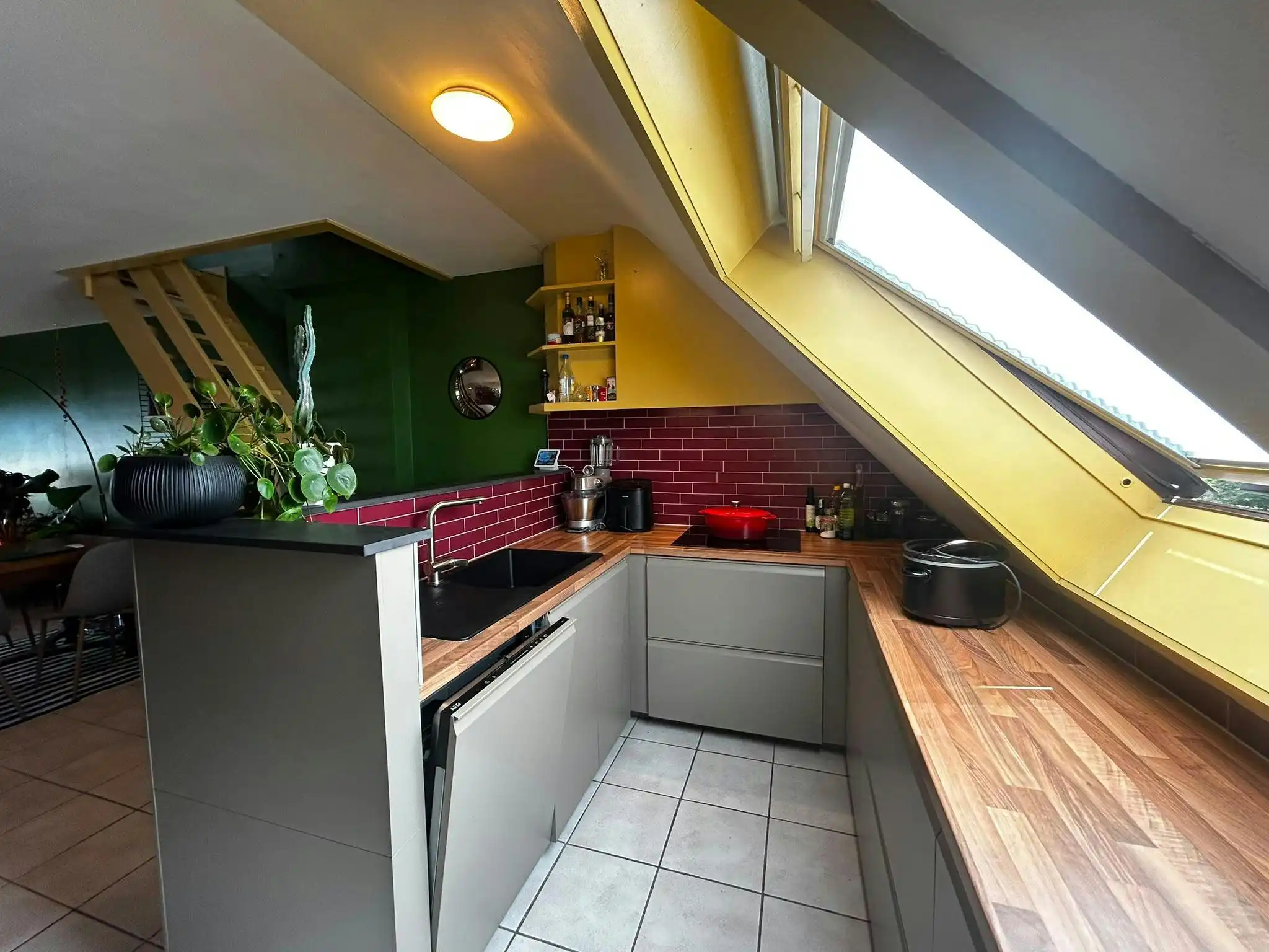 Dakappartement met verzicht en garagebox foto 6