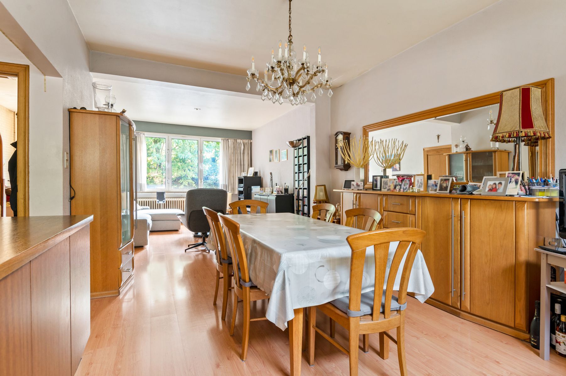 Rijwoning met 3 slaapkamers en tuin nabij Sint-Augustinus Ziekenhuis foto 3