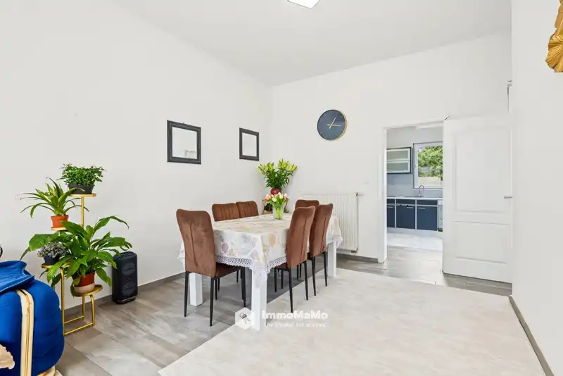 WONING MET 4 SLAAPKAMERS TE KOOP IN ZELZATE foto 4