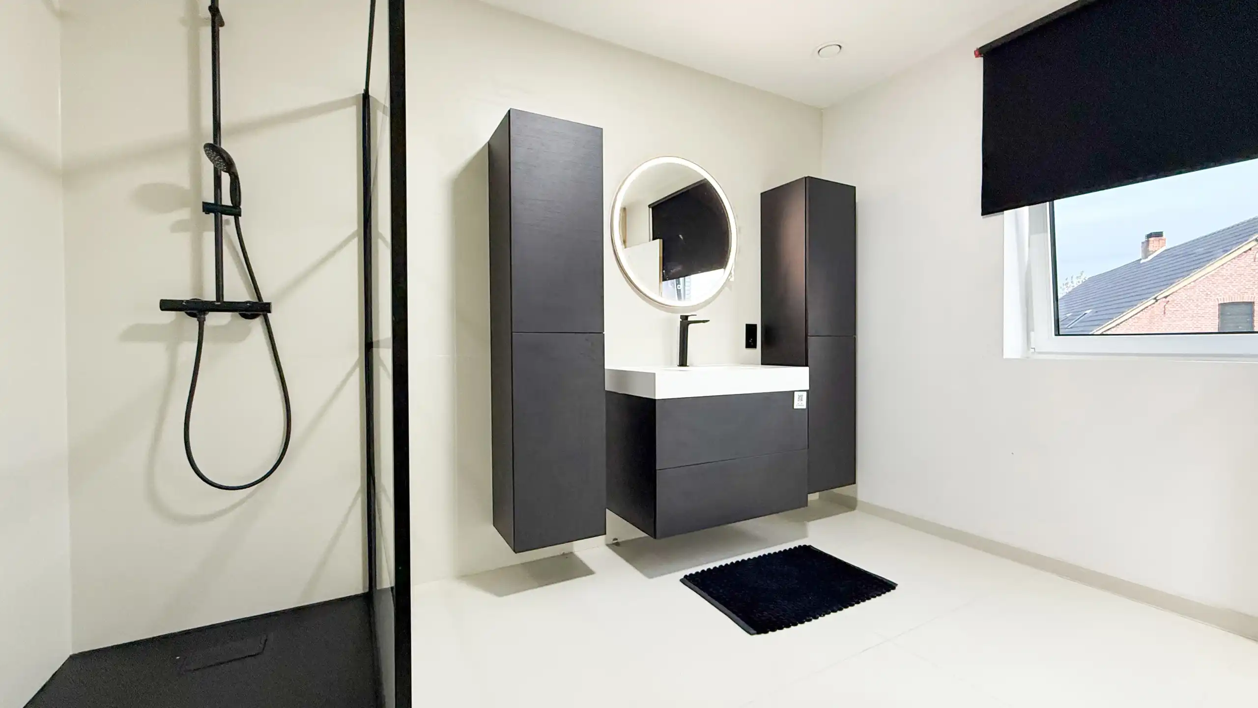 Open nieuwbouwwoning van 194m² met garage en E PEIL van -25! foto 22