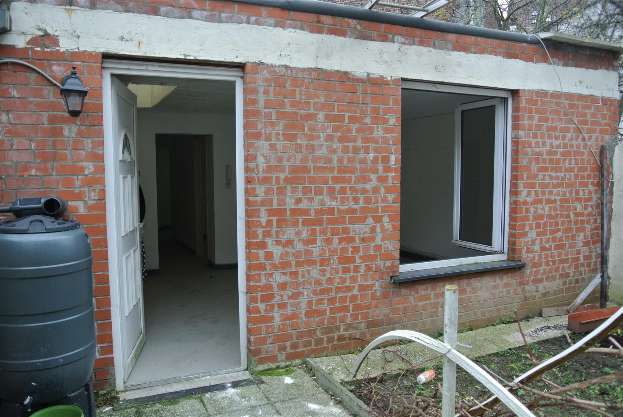  Opslagplaats te huur van 50 m²  foto 1