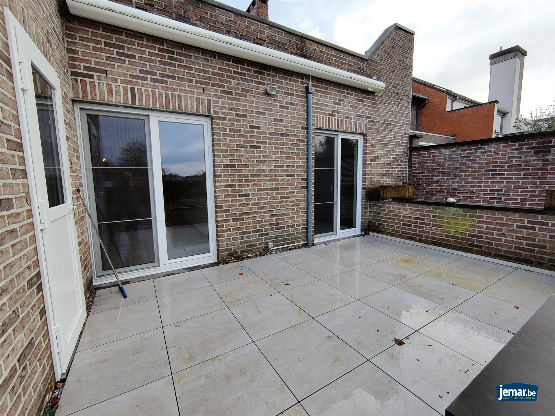Gelijkvloers 1-slaapkamerappartement met tuin foto 10