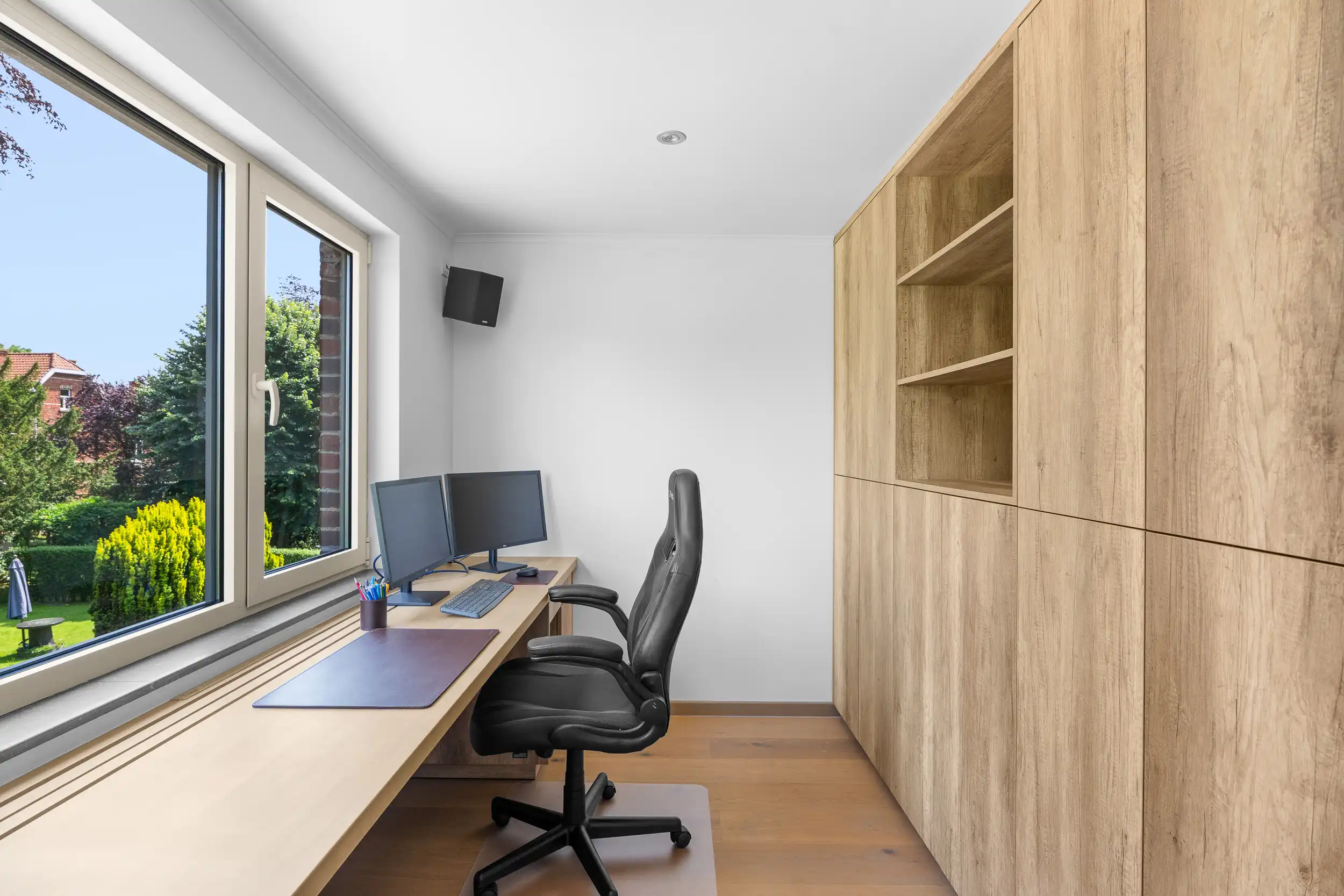 Instapklare woning (EPC = B) + achterliggend perceel foto 21