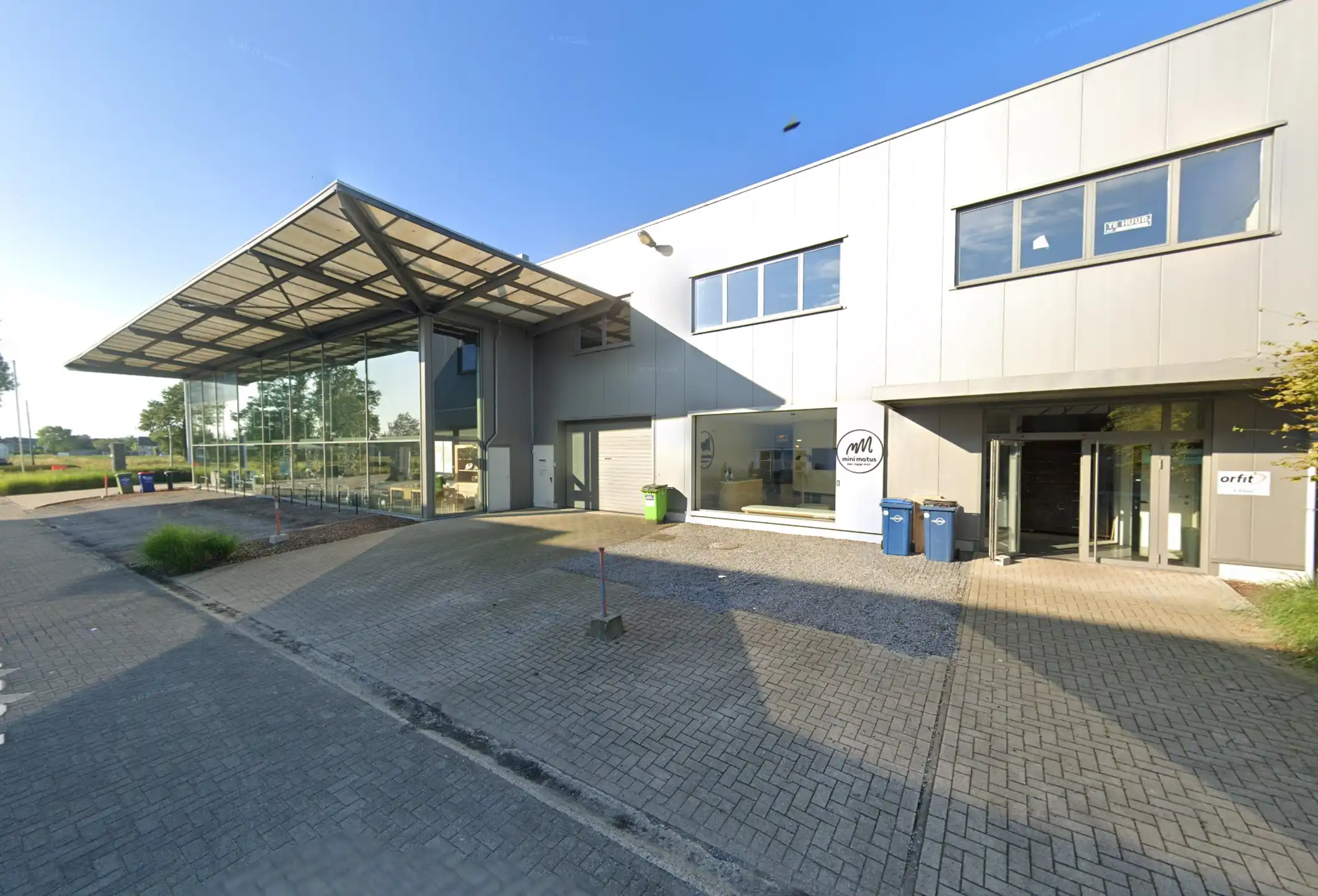 Veelzijdige showroom binnen Wijnegem Trade Towers || foto 9