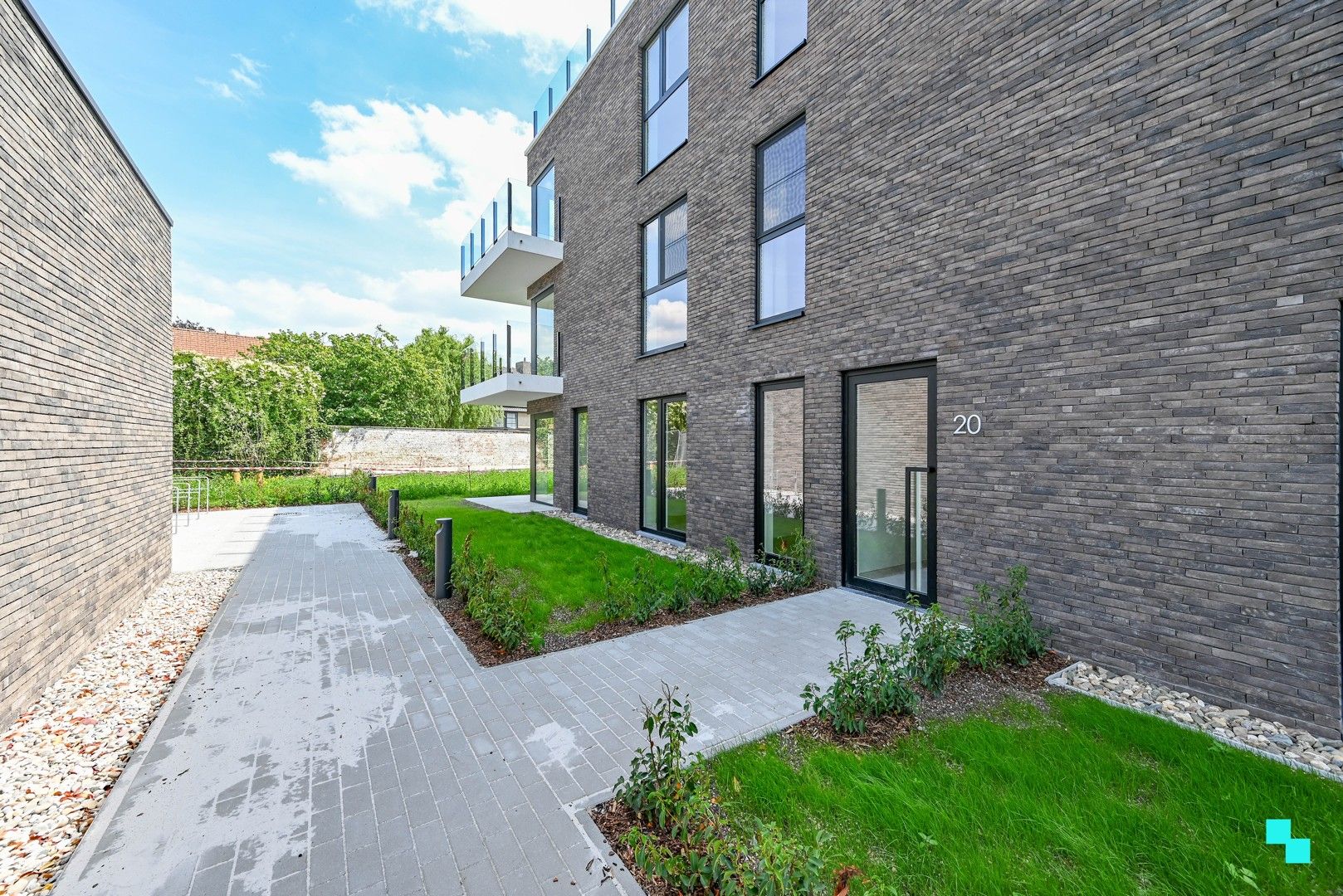 Nieuwbouwappartement met twee slaapkamers in hartje Emelgem foto 3