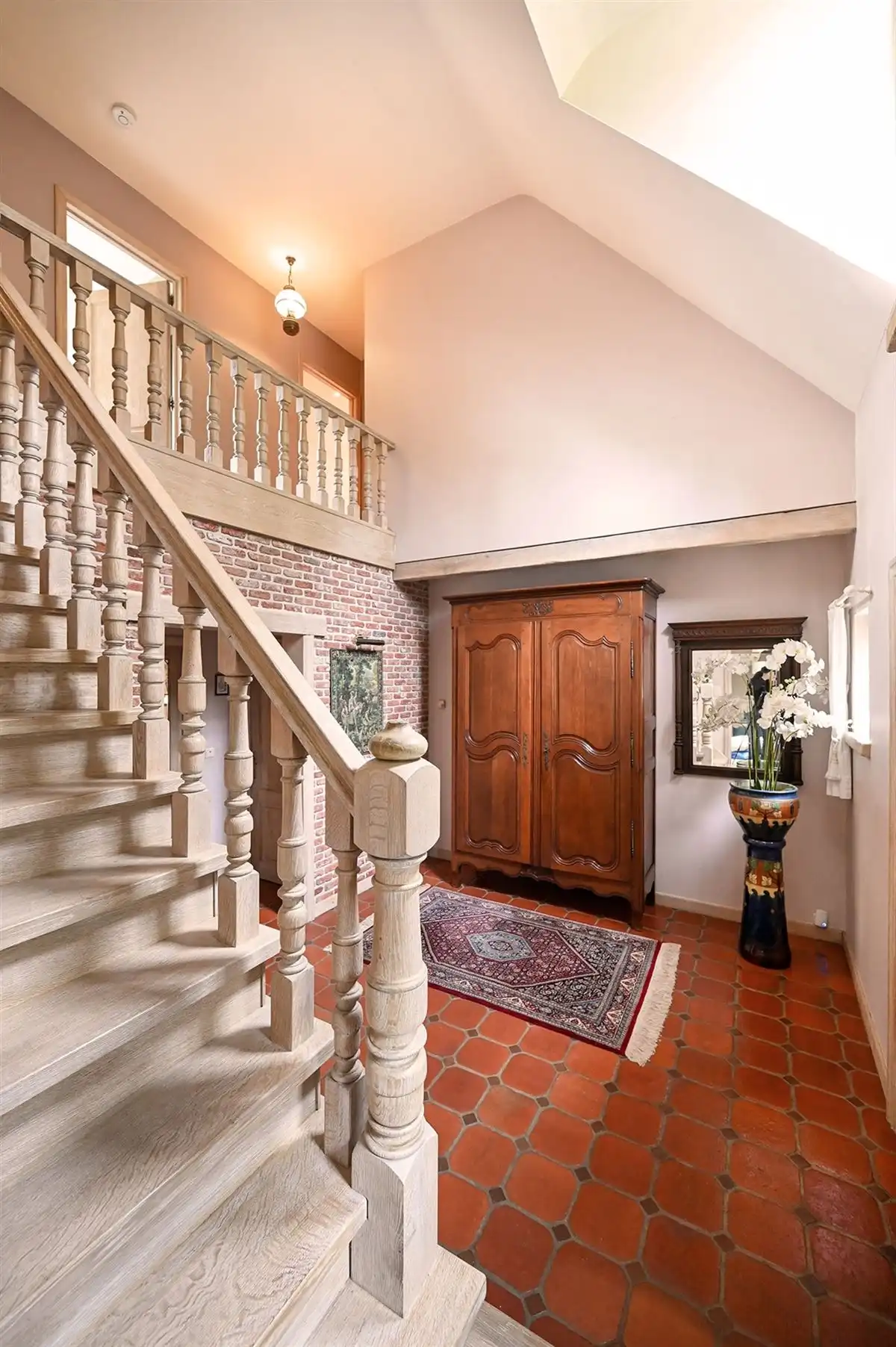 Instapklare villa met zwemvijver foto 22