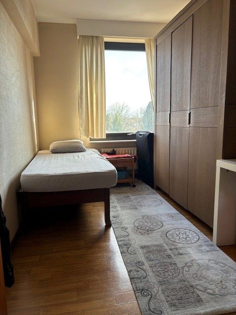 Ruim appartement met 3 slpks gelegen in het centrum van Mol !  foto 8