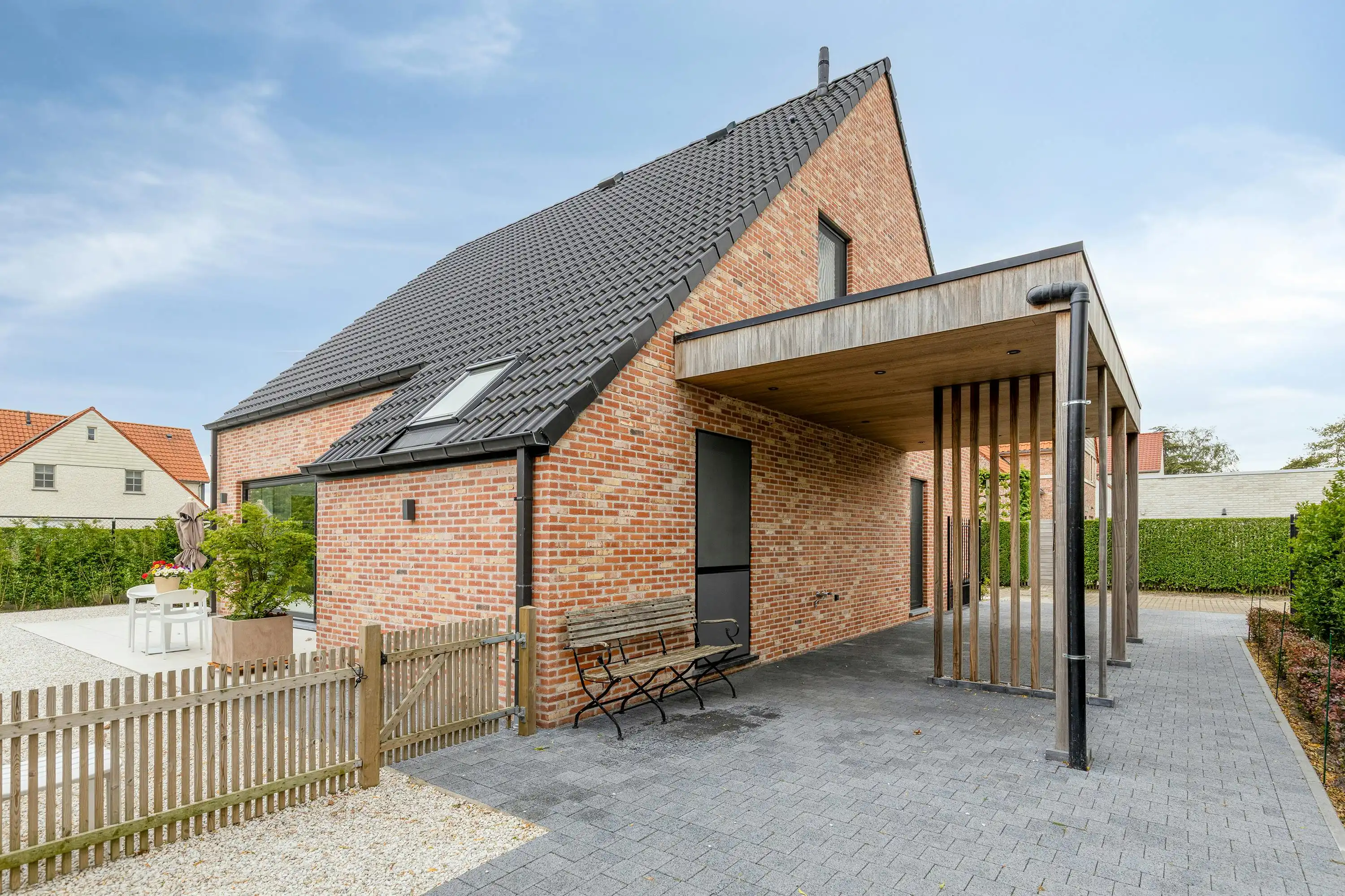 Perfect afgewerkte villa (2023) op rustige ligging foto 25