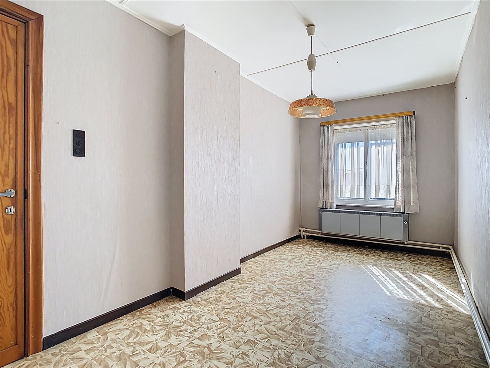 Te renoveren woning, 4 slpks, bijgebouwen, tuin, 9a 71ca  foto 28