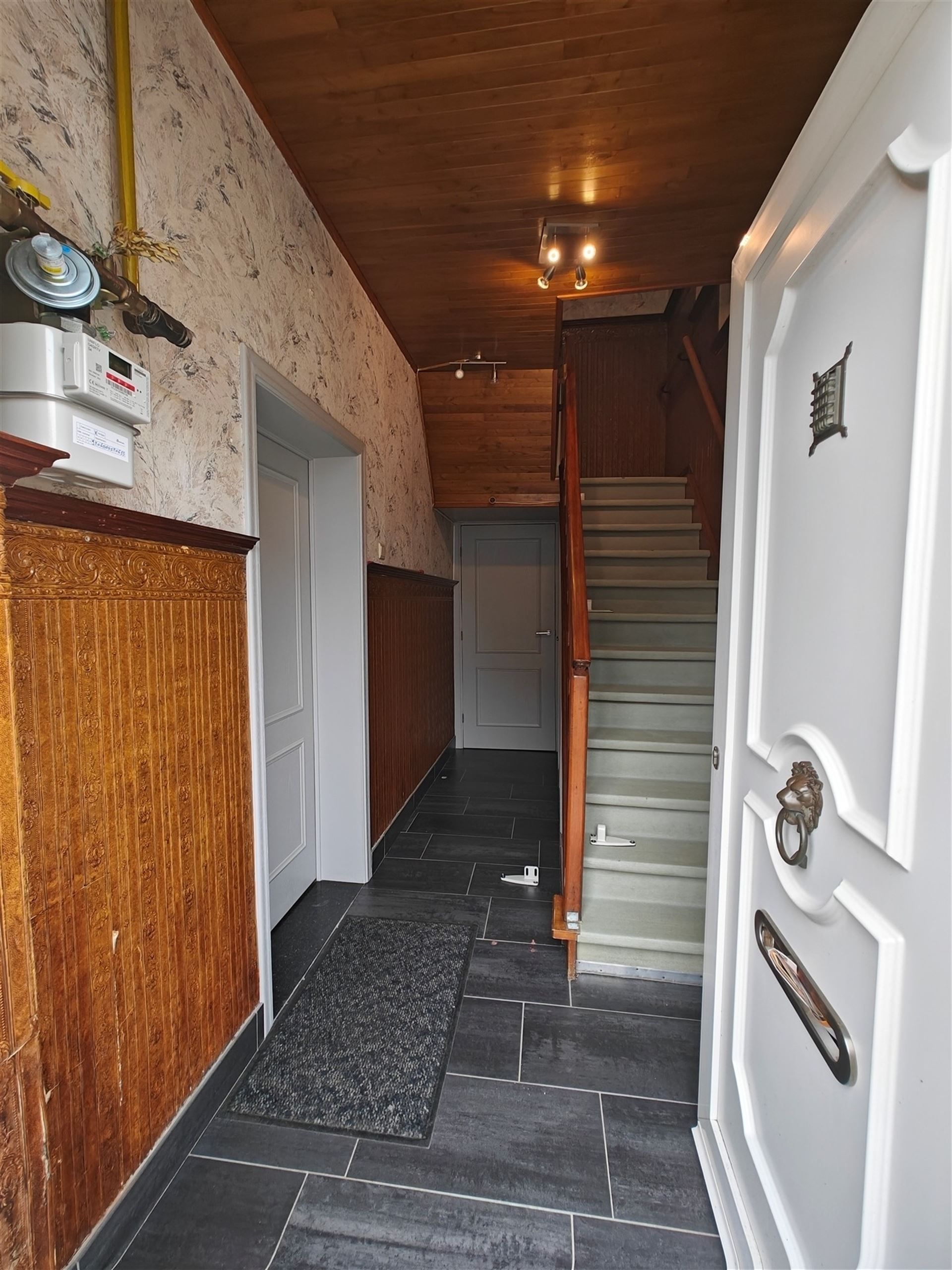 Te renoveren woning op een doodlopende straat  foto 4