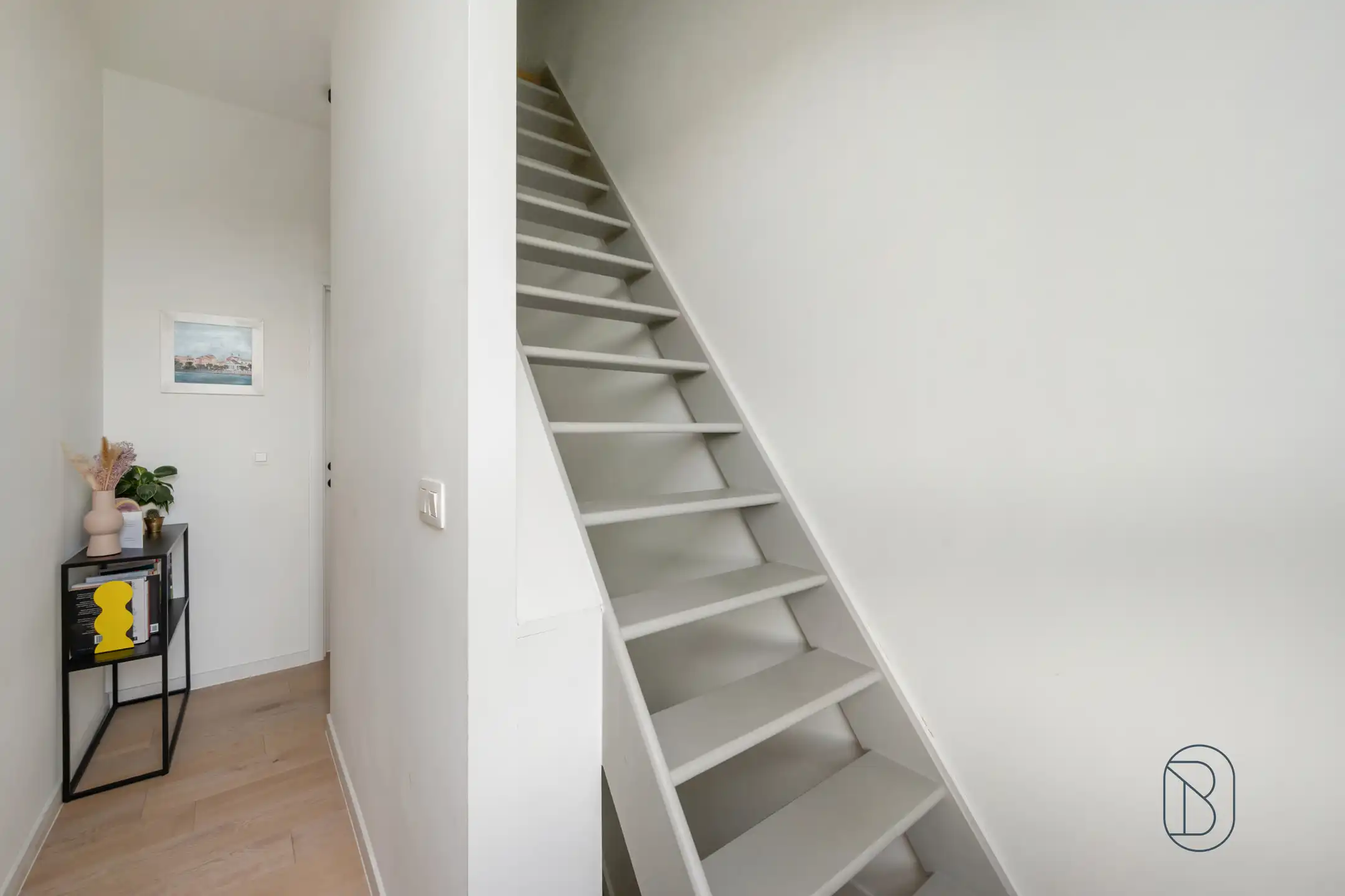 Instapklare woning met zonnige tuin in het hart van Kortrijk foto 18