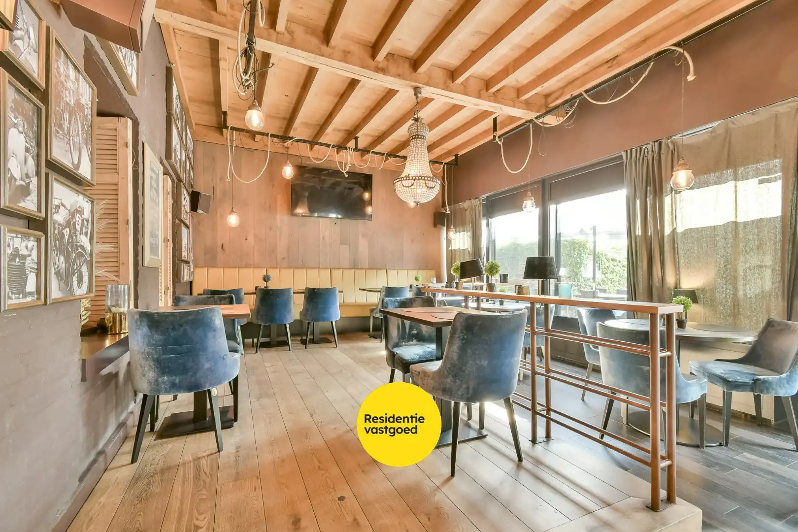 Multifunctionele eigendom met appartementen en handelszaken! foto 3