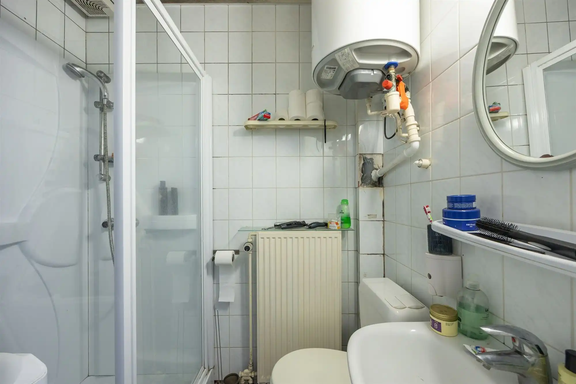 Karaktervolle burgerwoning met potentieel in geliefde buurt foto 14