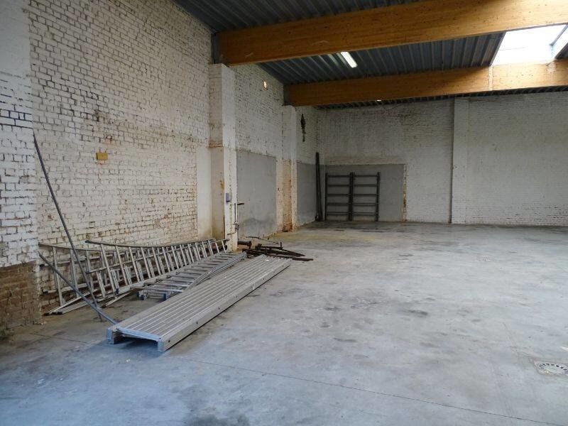 Te koop – Magazijn of opslagruimte in Sint-Eloois-Vijve  foto 6