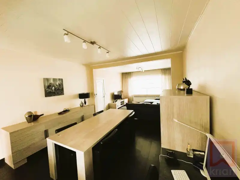 Instapklare gezinswoning met 4 slaapkamers, mooie grote tuin en ruime parkeermogelijkheden foto 7