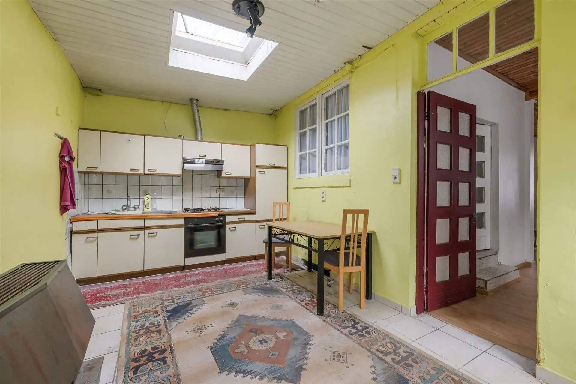 Te renoveren halfopen bebouwing in het centrum van Sint-Gillis-Waas foto 7