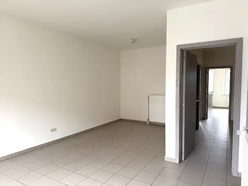 INSTAPKLAAR APPARTEMENT MET TWEE SLAAPKAMERS EN TERRAS foto 9