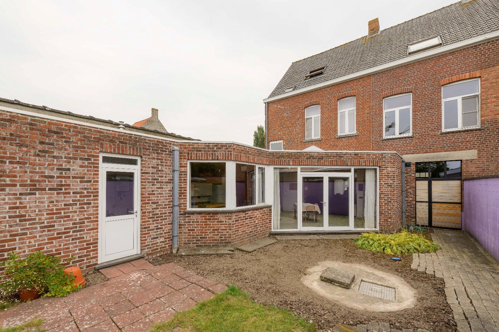 AUTHENTIEKE INTERBELLUM WONING OP 705 m² MET GARAGE en TUIN  foto 25