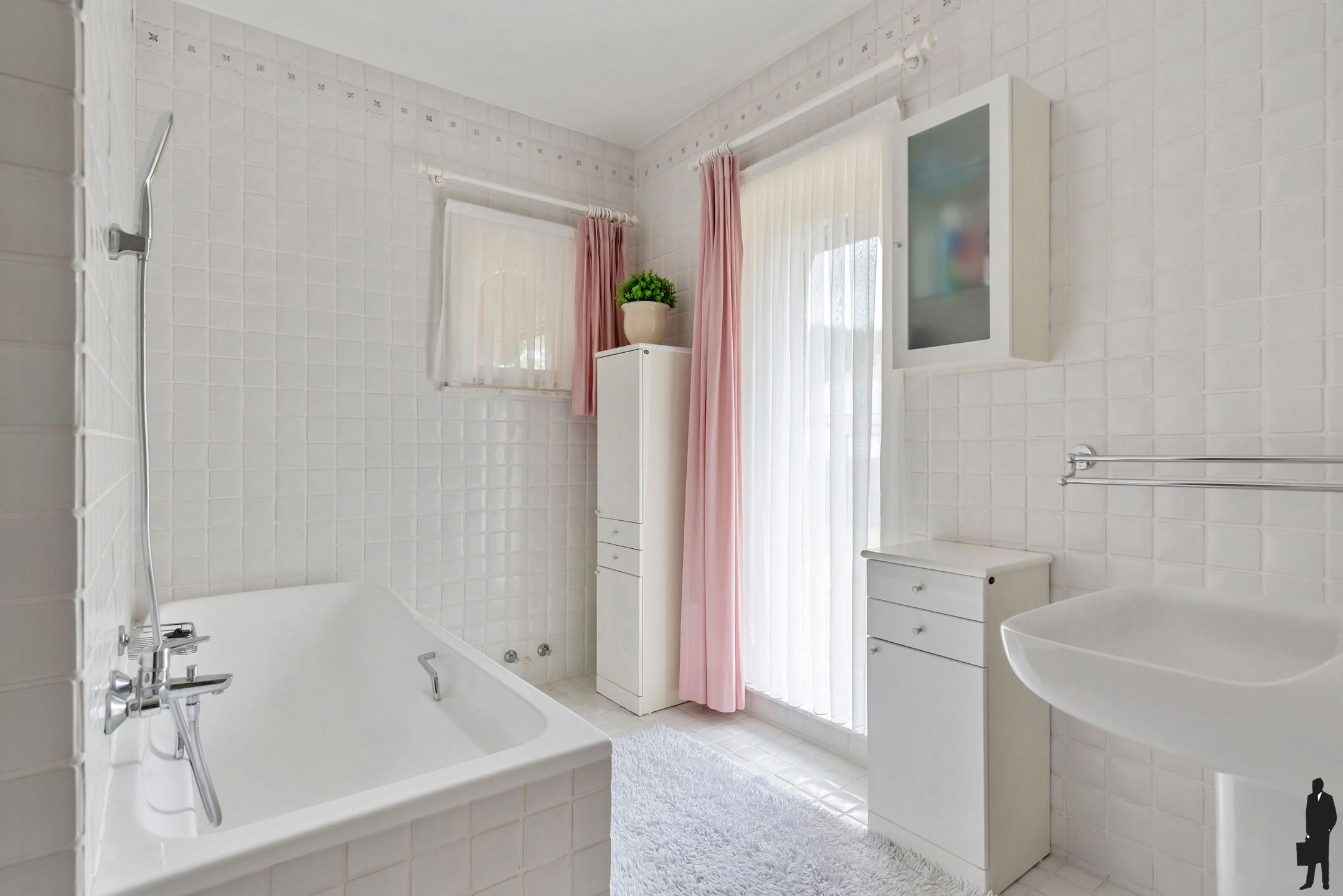 Instapklare, landelijke woning in het centrum van Lichtaart foto 12