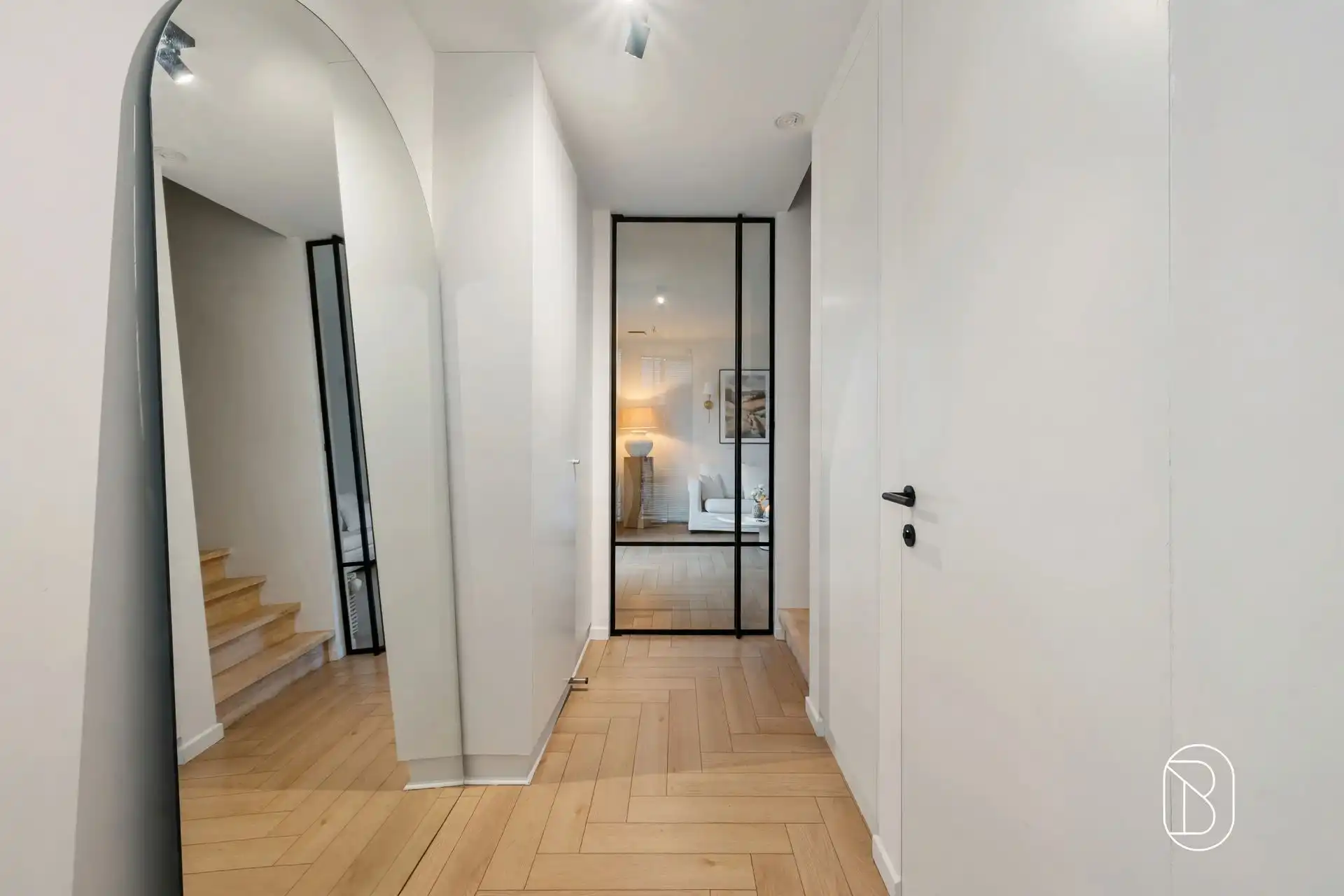 Prachtig ingerichte woning op topligging! foto 7