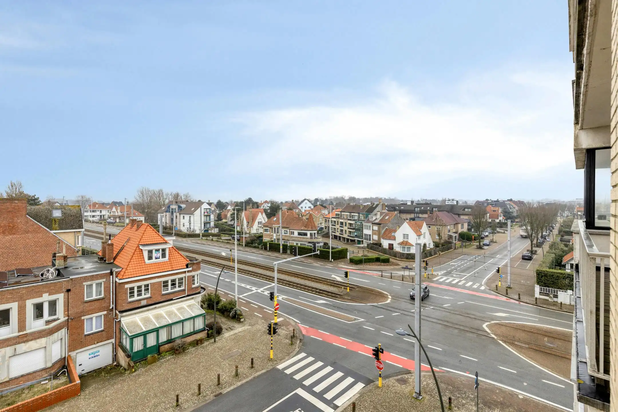 Ruim appartement met twee slaapkamers te koop in Koksijde! foto 17