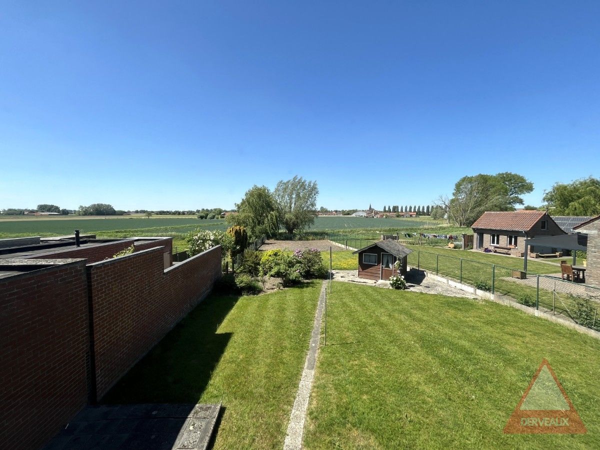 Ledegem – Landelijke halfopen woning met ruime tuin en volledig onderkelderd foto 14