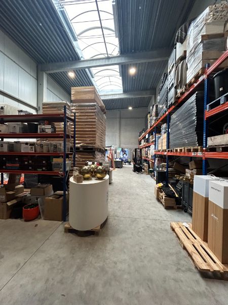 Nieuwbouw casco KMO-unit van 260 m² + 2 staanplaatsen foto 6