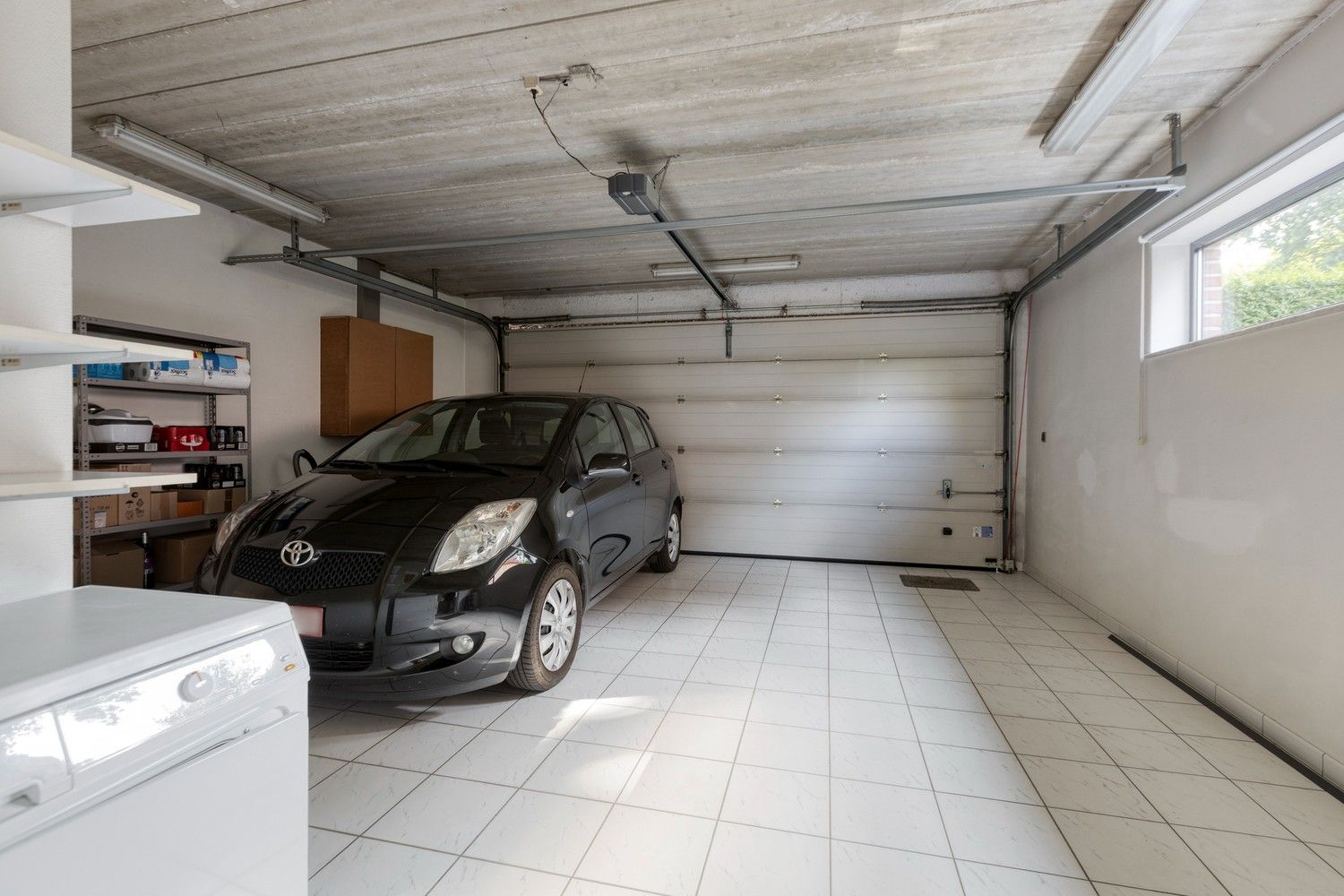 Instapklare woning in een bosrijke, rustige buurt te Maasmechelen! foto 31