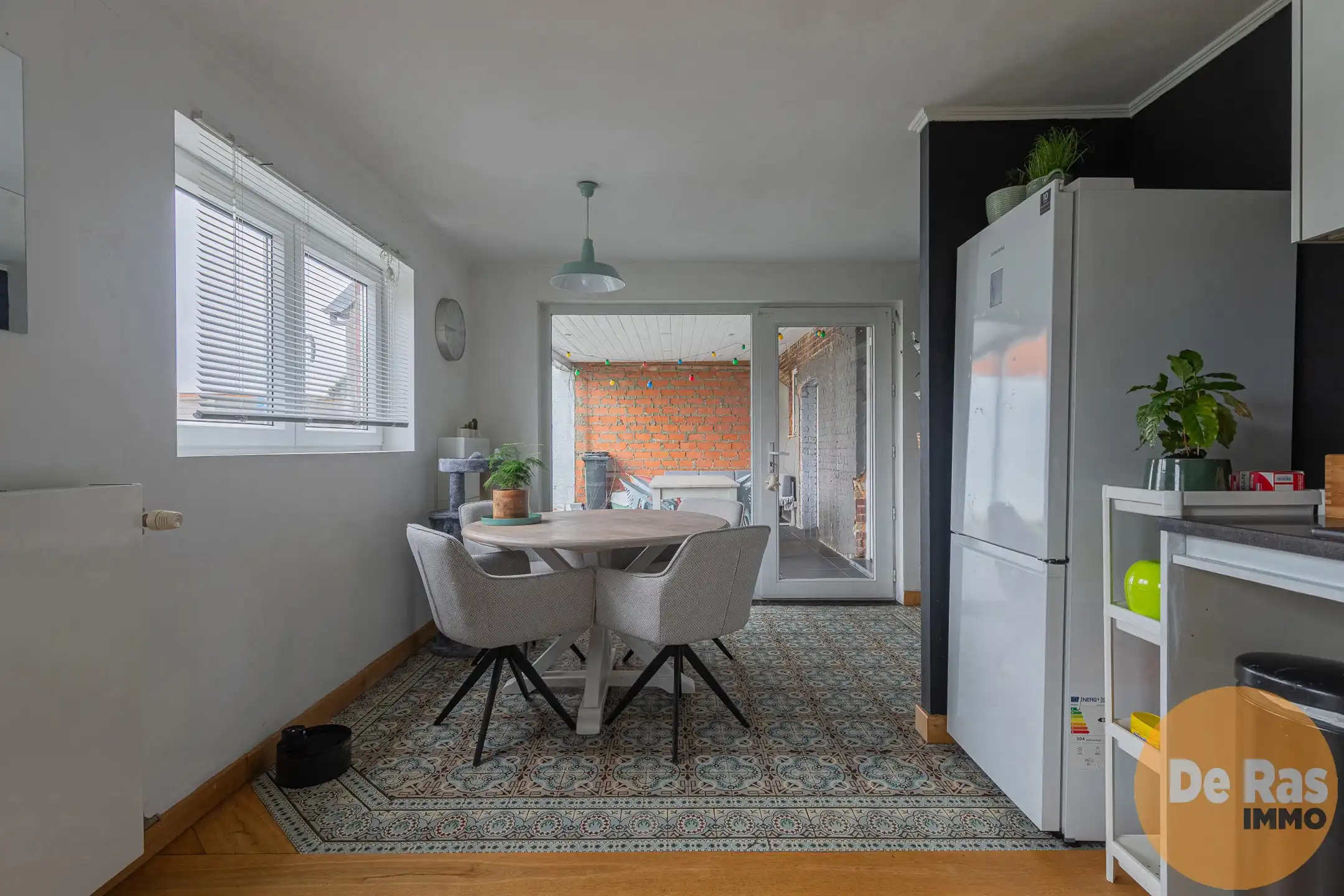 DENDERLEEUW - instapklare woning op centrale ligging! foto 7