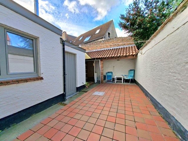 Rijwoning met trapgevel foto 2