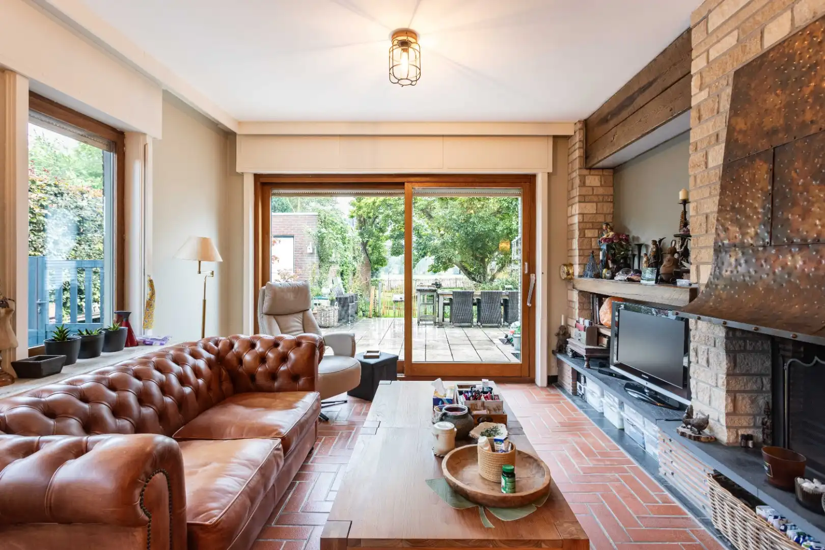 Super toffe instapklare woning met prachtige zonnige verzichten foto 18