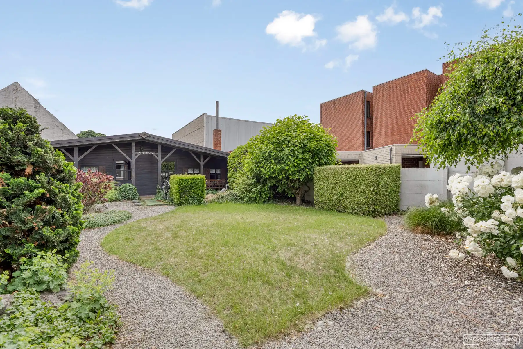 Ruime woning te koop in het centrum van Zulte foto 22