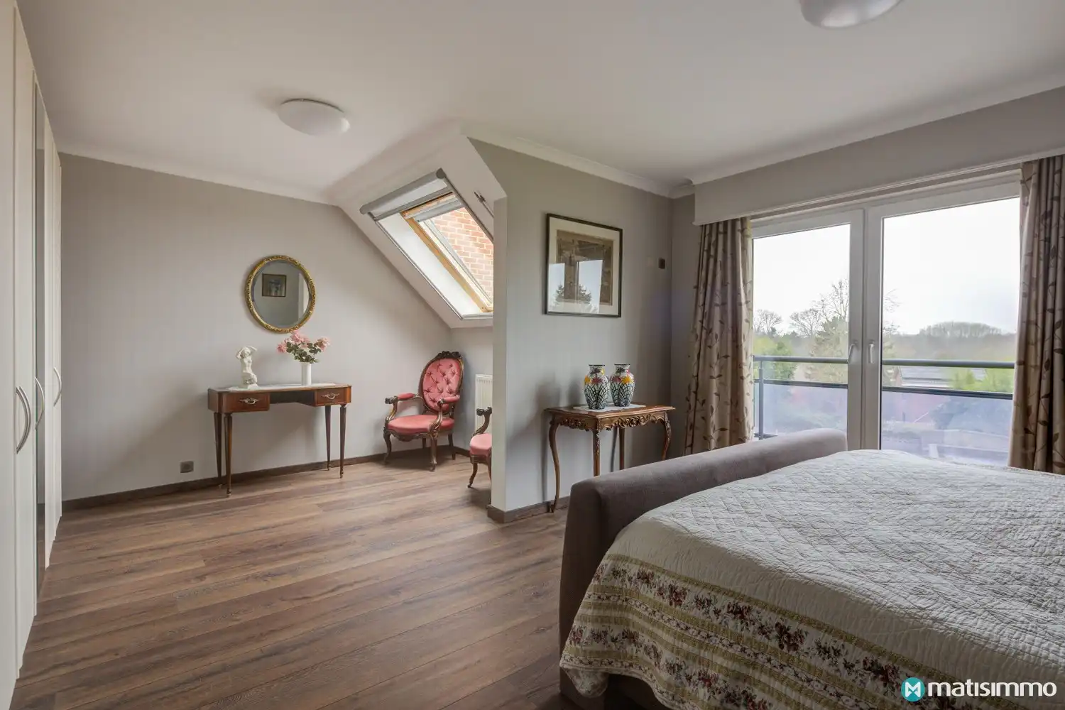 ZEER RUIM ENERGIEZUINIG APPARTEMENT MET 3 SLAAPKAMERS MET PARKEERPLAATS IN HET CENTRUM VAN AS foto 6