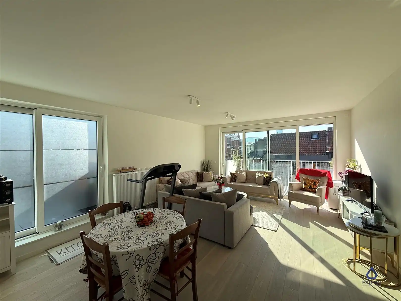 Modern 2-slaapkamerappartement met dubbel terras te Laken foto 5