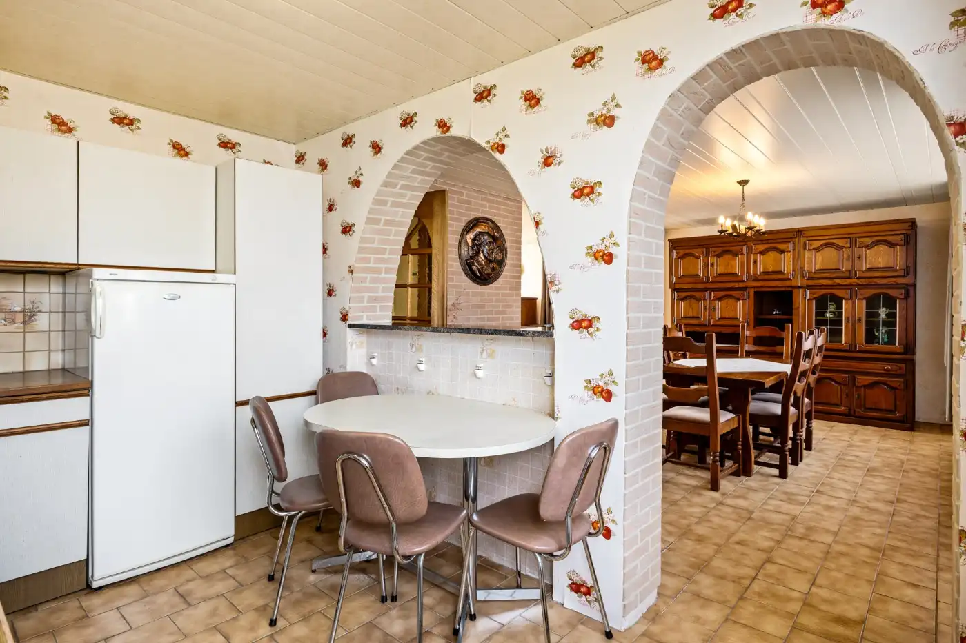 Op te frissen HOB met 3 slpk., garage en tuin foto 9