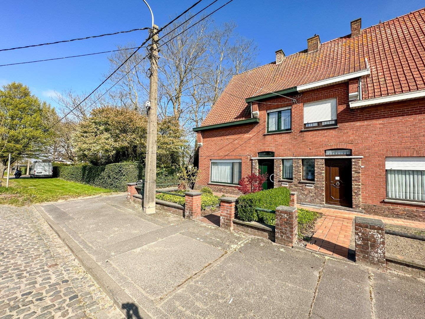 Ruime woning met tuin (perceel 524 m²), 3 slaapkamers, garage en bijgebouw/stalling, Torhout. foto 46