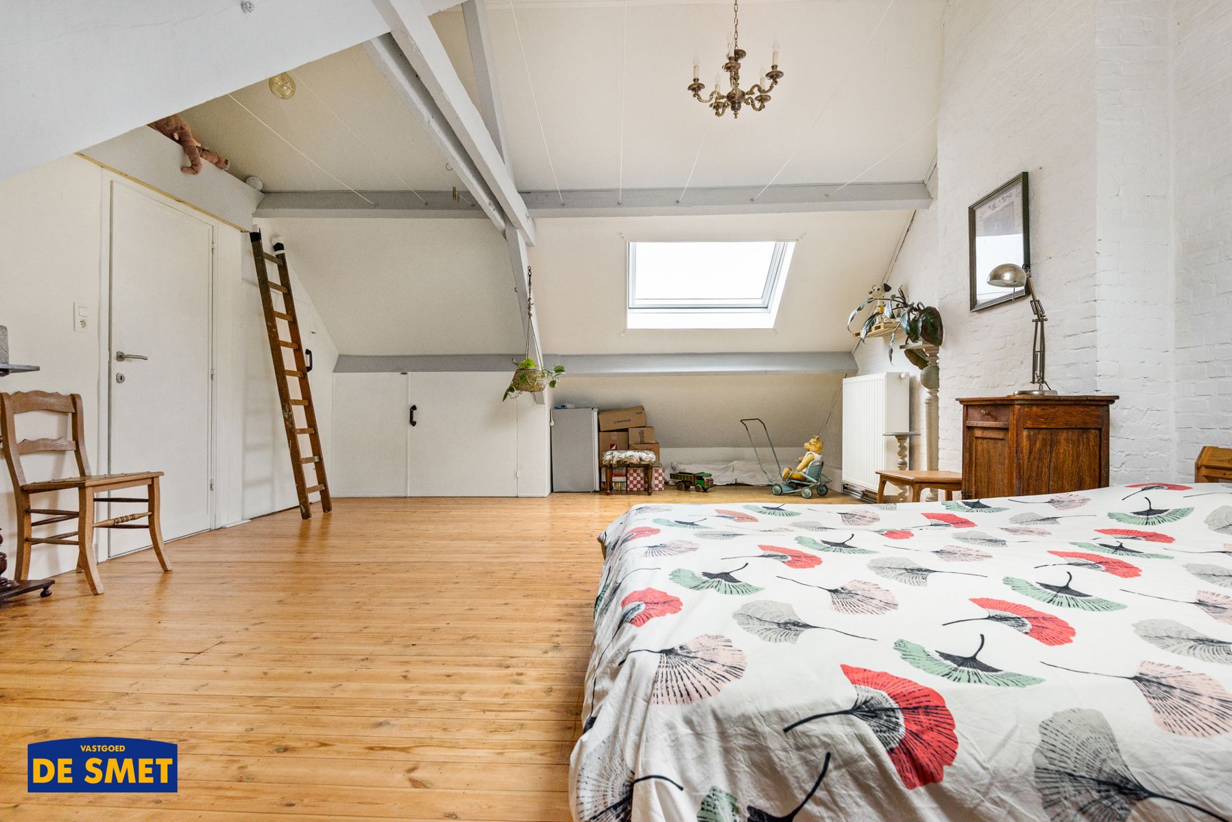 Volledig vernieuwde ééngezinswoning nabij het centrum foto 24