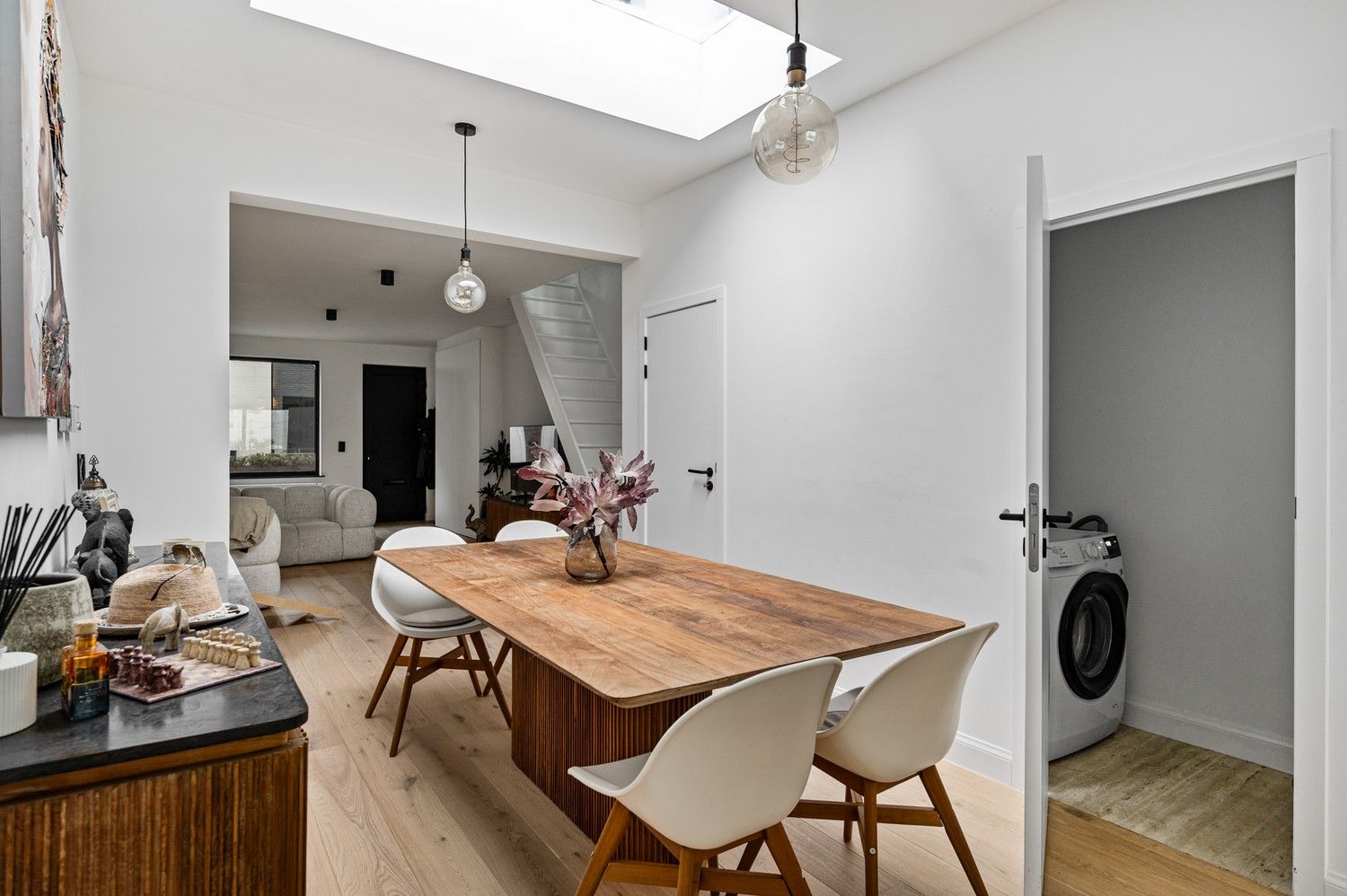 Kwalitatief gerenoveerde woning Te Koop op toplactie binnen de Lierse stadsvesten foto 6